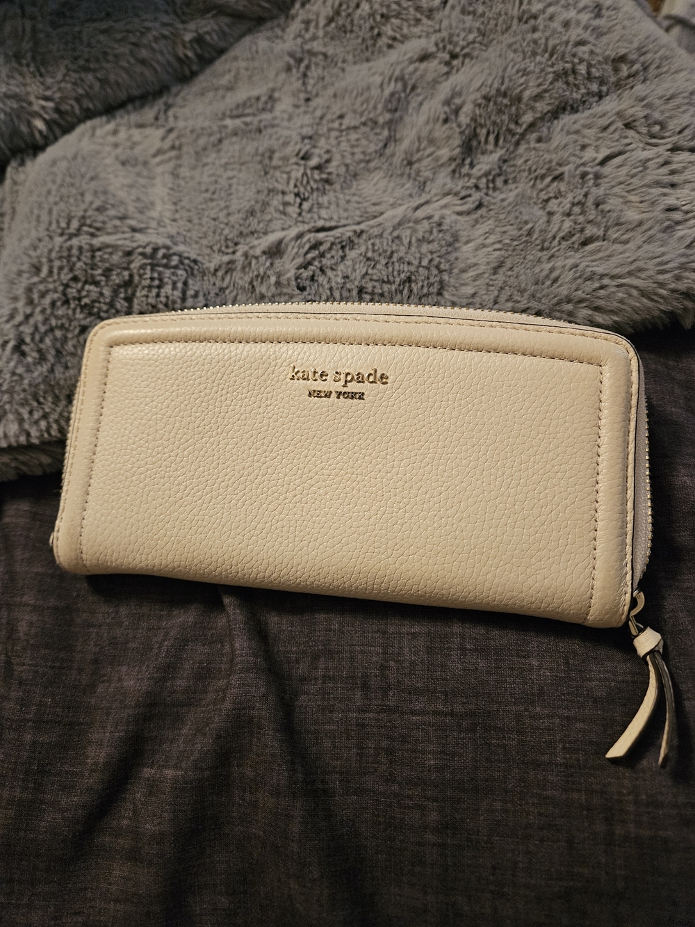 kate spade New York Cream Zip-Around Wallet